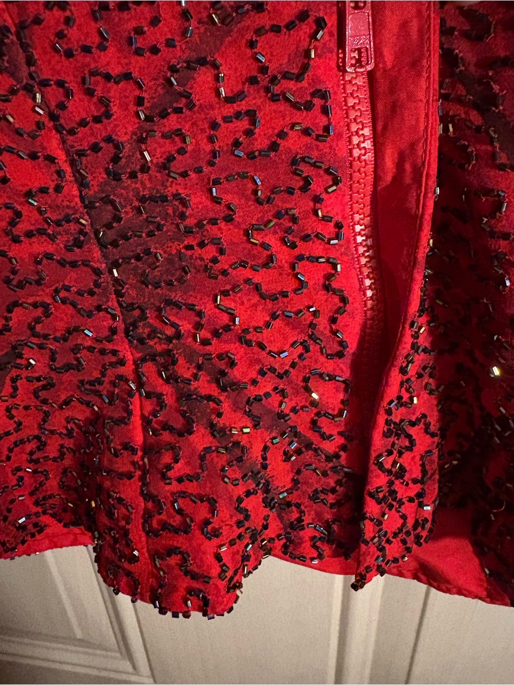 Cache Red Beaded Draped Neckline Evening Top MEDIUM Y2K Grunge Fairy Whimsy Vamp - Picture 13 of 16